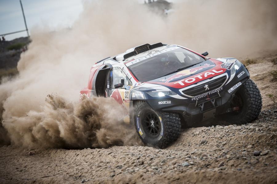  Peugeot 2008 DKR 2015 года  (фото 15 из 29)